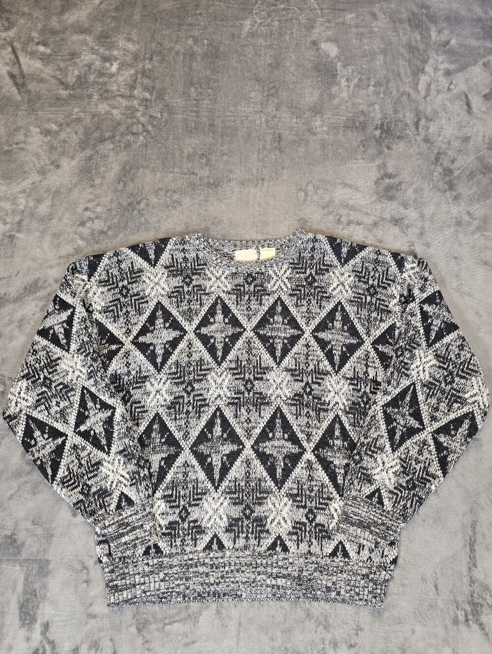 Vintage Geometric Diamond Knit Sweater Size Large Gray
